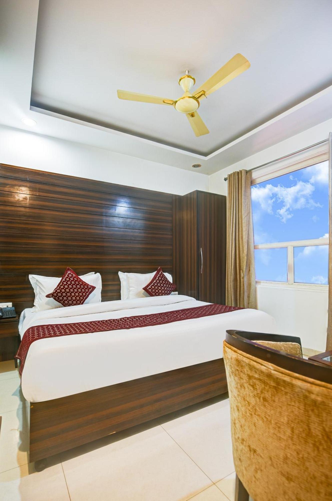 Airport Devrana Hotel